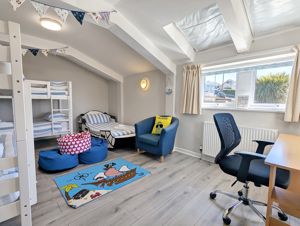 Photo 17- click for photo gallery